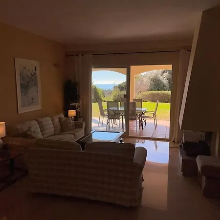 Seaview & Private Garden Cabo Pino *
