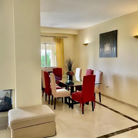Seaview & Private Garden Cabo Pino Marbella