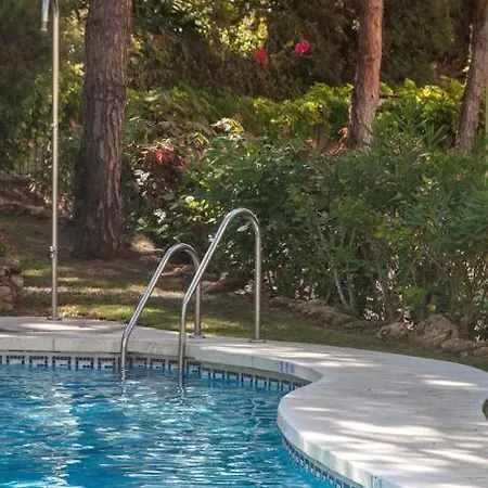 Apartment Seaview & Private Garden Cabo Pino Marbella