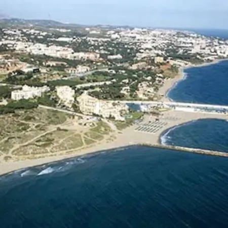 Seaview & Private Garden Cabo Pino Apartment