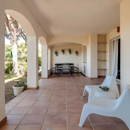 Seaview & Private Garden Cabo Pino Apartment *